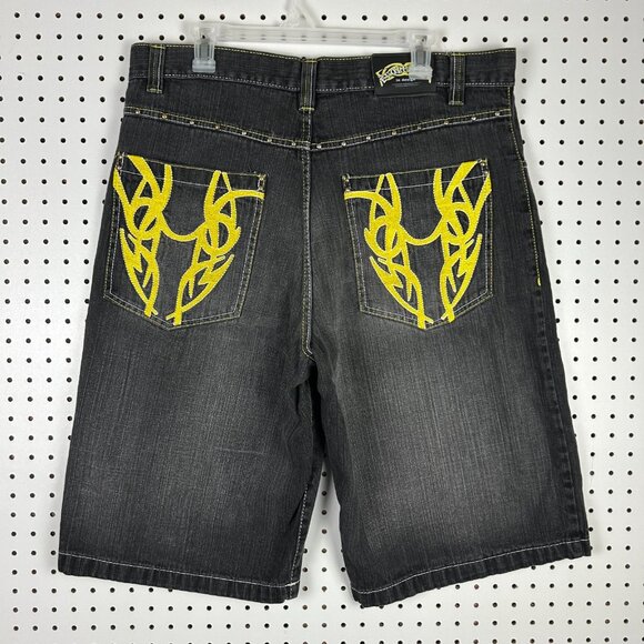Evolution‎ in Design Gothic Jorts Sz 38 Black Denim Riveted Stitched Skater Punk - Picture 1 of 7